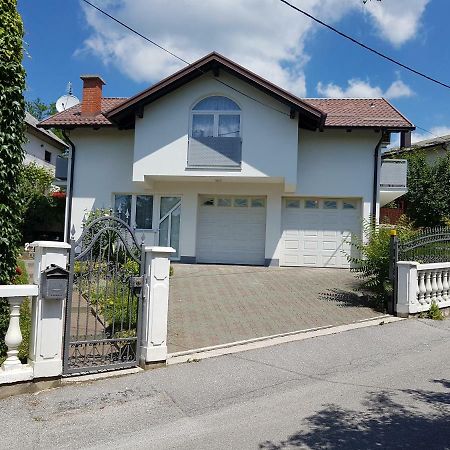 Apartmani Hrsak Krapina Esterno foto