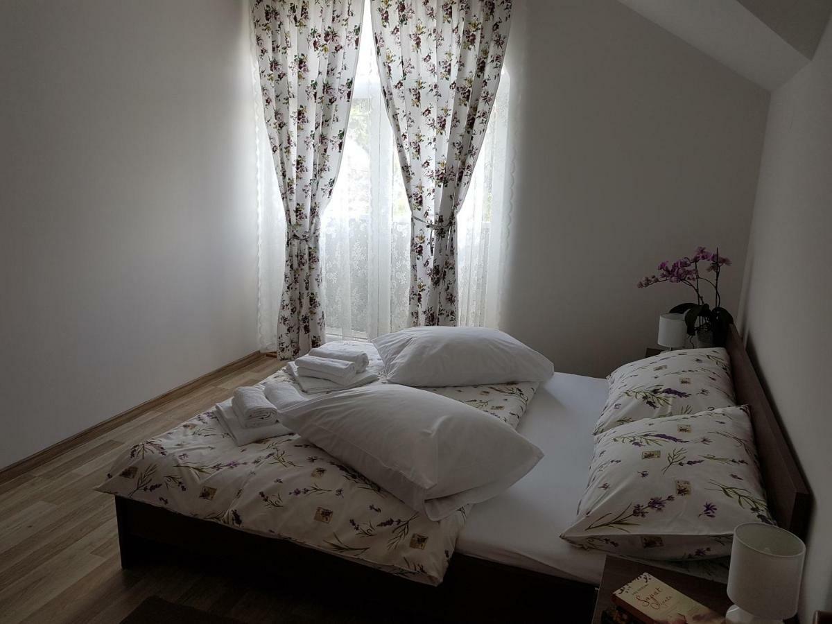 Apartmani Hrsak Krapina Esterno foto