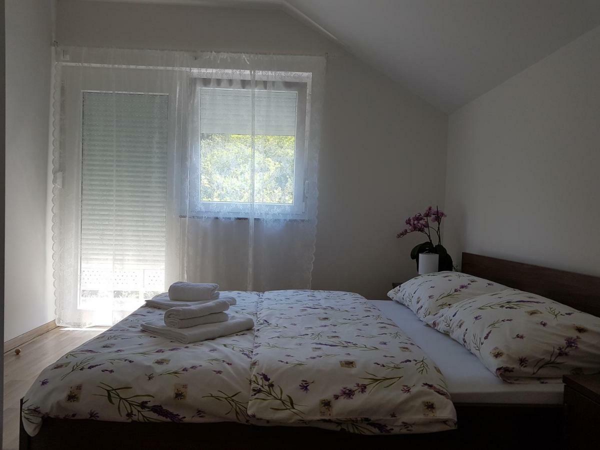 Apartmani Hrsak Krapina Esterno foto