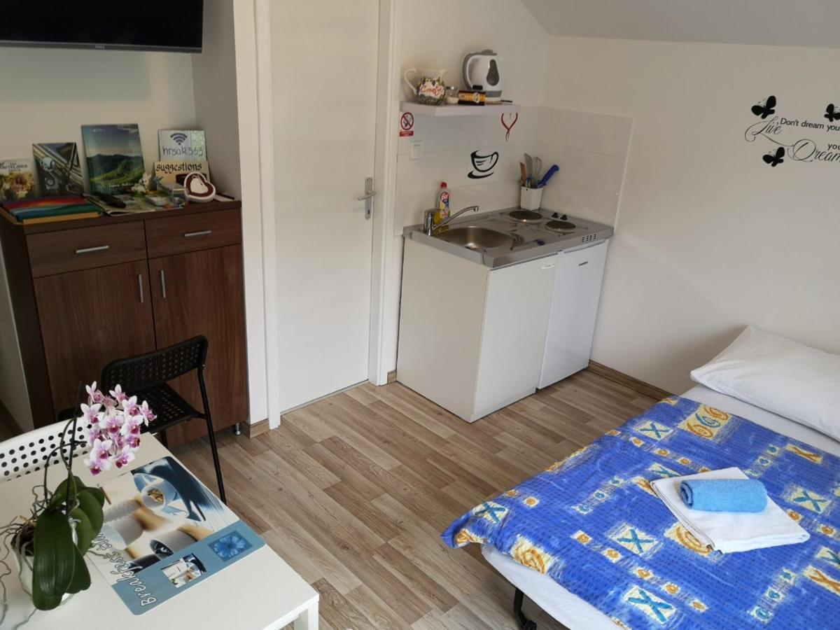 Apartmani Hrsak Krapina Esterno foto